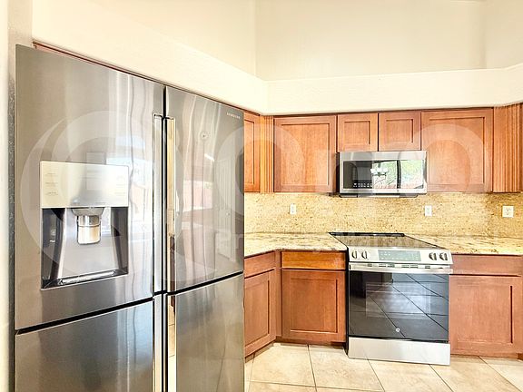 5th image of 4234 E Redwood Ln