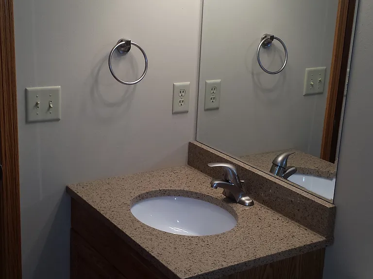 5121 W Leighton Ave — Photo 5