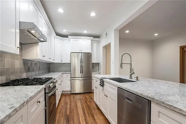 4506 Saint Charles Ave #A — Photo 11