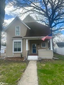 647 E State St, Mason City, IA, 50401