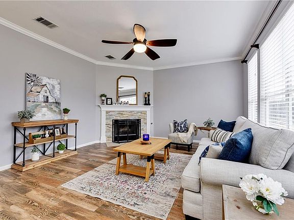 5th image of 1500 Santolina Ct