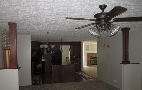 2nd image of 2928 Cardwell Dr