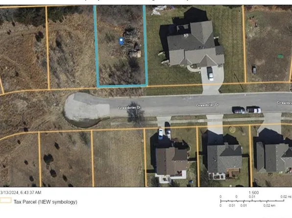 1314 Greenbrier Dr, Eudora, KS 66025