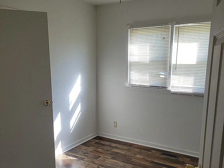 4206 Saint Francis Ln — Photo 7
