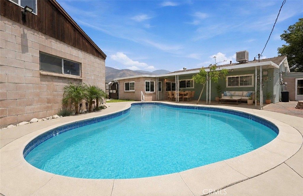 4140 Cedar Dr, San Bernardino, CA 92407 | MLS #CV26142902 | Zillow