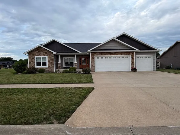 24 Green Oak Ct, Fort Madison, IA 52627