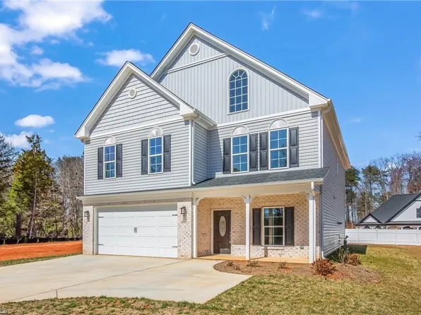 739 Petree Rd, Winston Salem, NC 27106