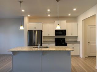 110 Inman Dr #3, Canton, GA 30114