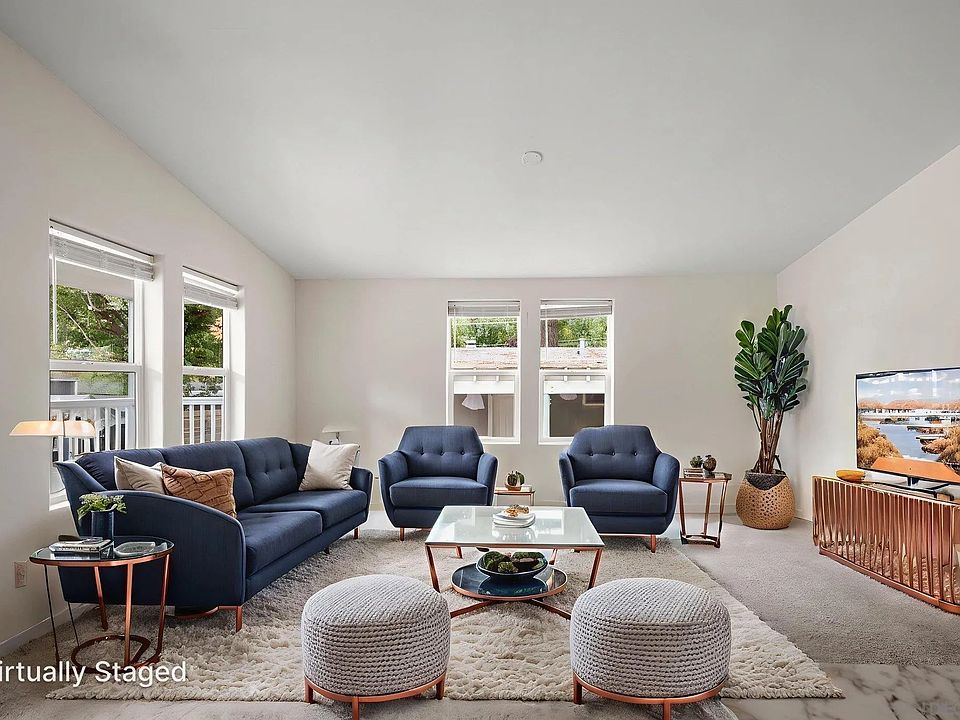 1st image of 22899 Byron Rd APT 11