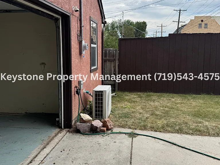 1410 Carteret Ave — Photo 18