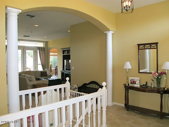 2nd image of 808 W Citrus Way