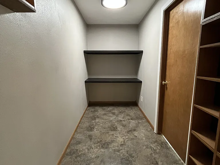 47 Carnation Dr — Photo 29