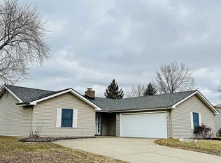 5619 Roaring Fork Run, Fort Wayne, IN 46825