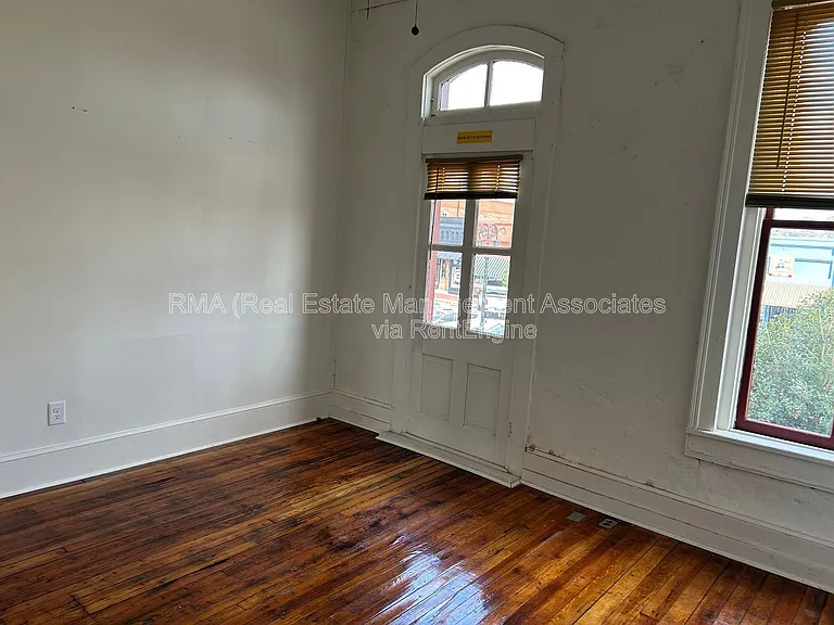 215 Main St #2A — Photo 3