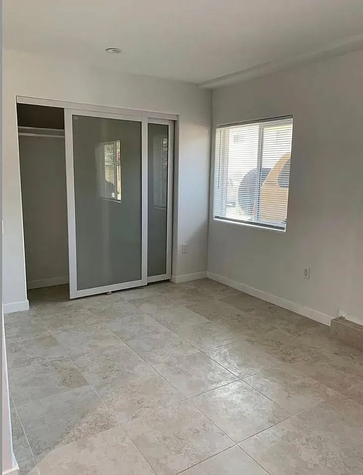 1 bed, 370 sqft, $1,885 — Photo 3