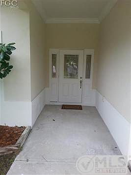4th image of 435 Hedgewood St