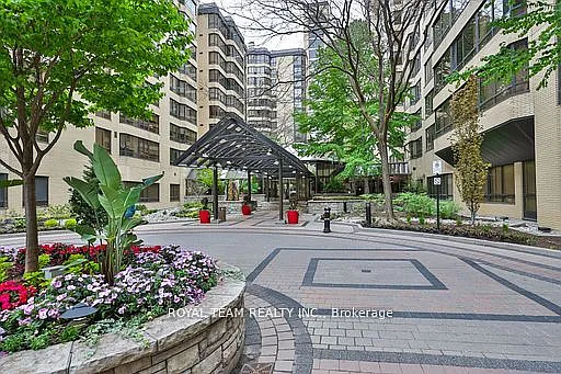 211 N Saint Patrick St S #Penthouse C-10 — Photo 3