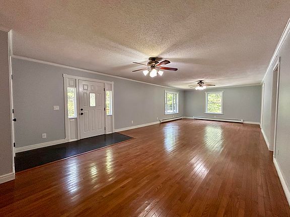 3rd image of 79 Harkness Rd
