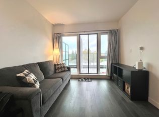 5383 Cambie St #409, Vancouver, BC V5Z 2Z9