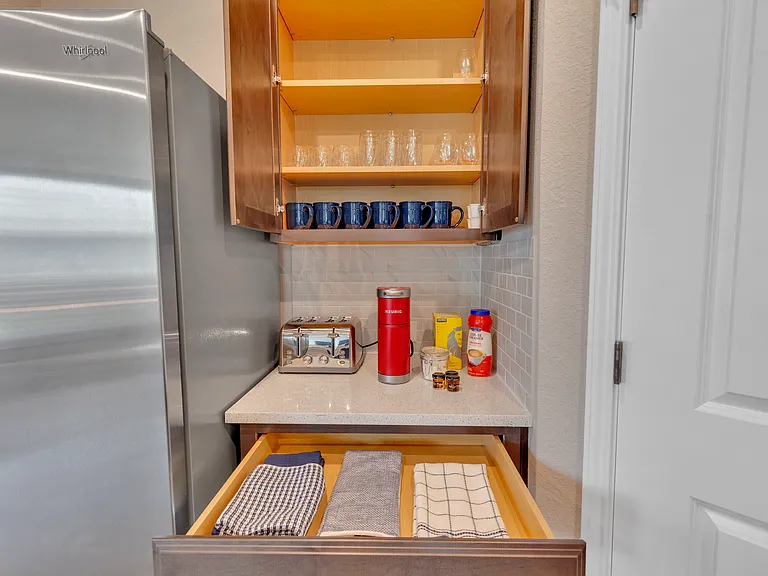 6401 Night Chinook Dr #1 — Photo 18