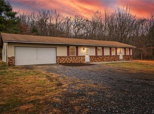 125 Golf View Dr, Kunkletown, PA 18058