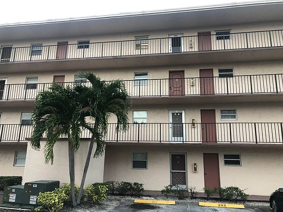 2nd image of 711 Lori Dr APT 104