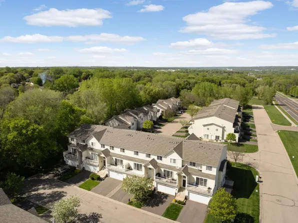 8177 Darcy Ln, Inver Grove Heights, MN 55076
