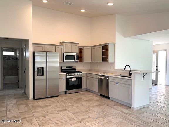 5th image of 4828 Marisabel Azcarate St