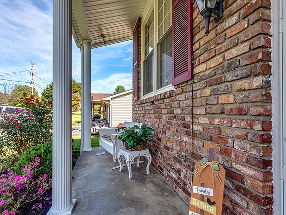 4th image of 4324 Lonor Dr