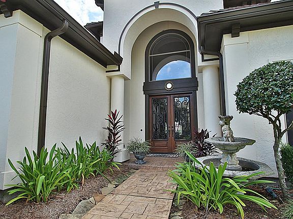 2nd image of 5903 Laguna Falls Ct