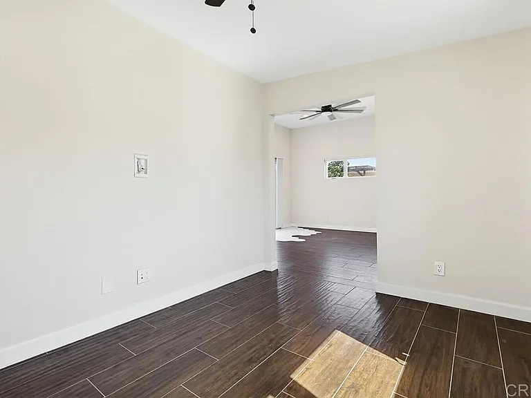 834 Holly Ave — Photo 53