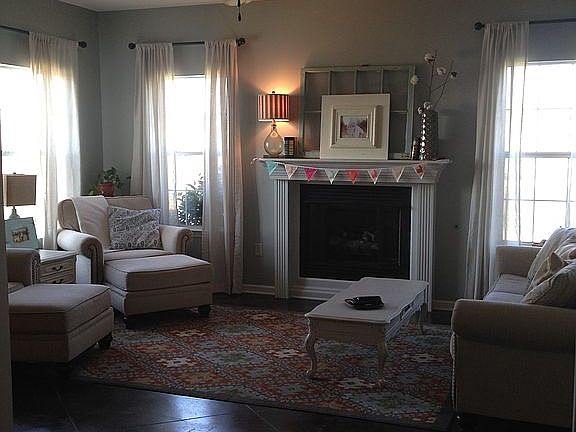 5th image of 815 Crittenden Blvd