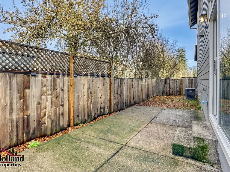 2327 Turnbull Ct — Photo 17