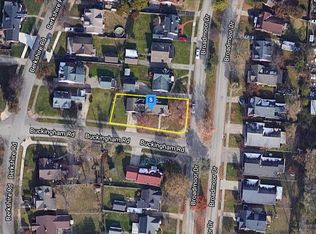 1015 Buckingham Rd, Dayton, OH 45419