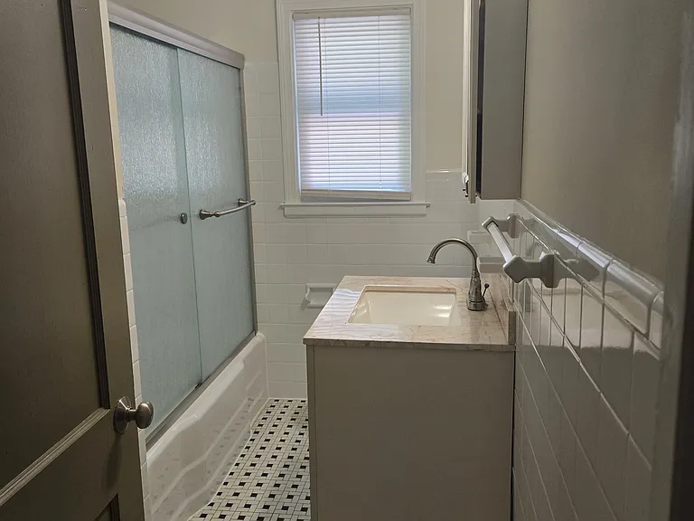 44 Willow St — Photo 7