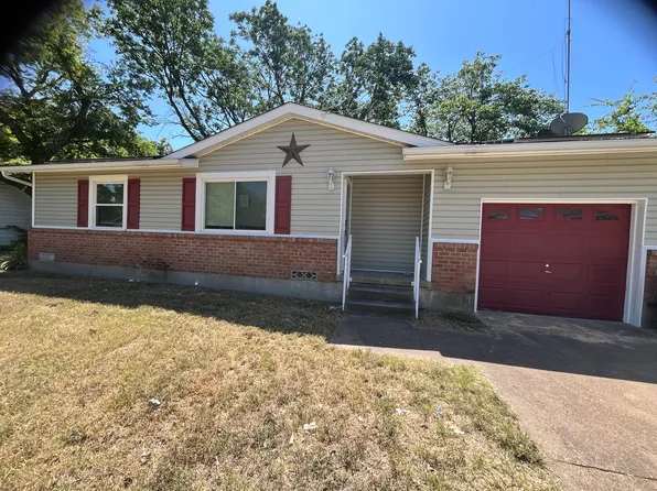 110 Leighton Dr, Terrell, TX 75160