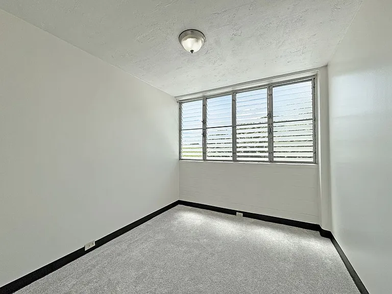 1055 Kalo Pl — Photo 6