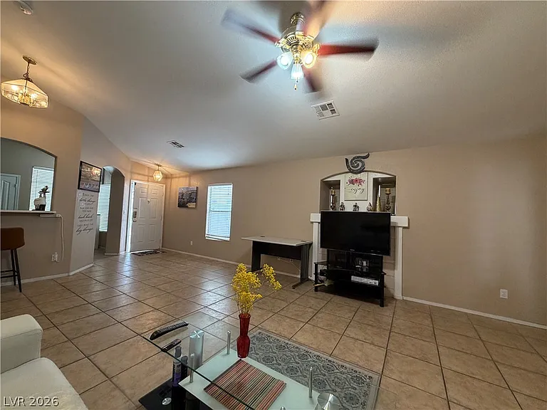 868 Worrell Ave — Photo 15