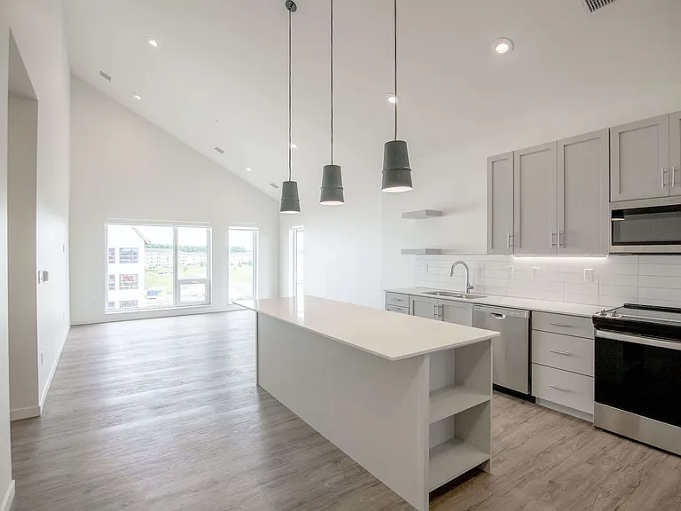 The Earl Apartments 2 Bed 2 Bath 1148