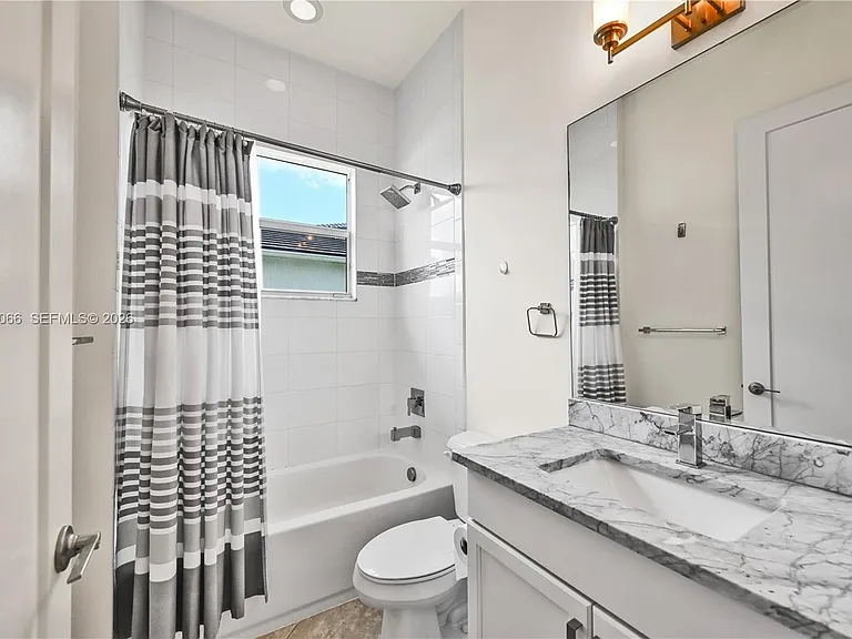 9706 Celtic Sea Ln — Photo 8