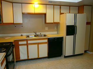 831 Country Club Dr SE APT 1B, Rio Rancho, NM 87124