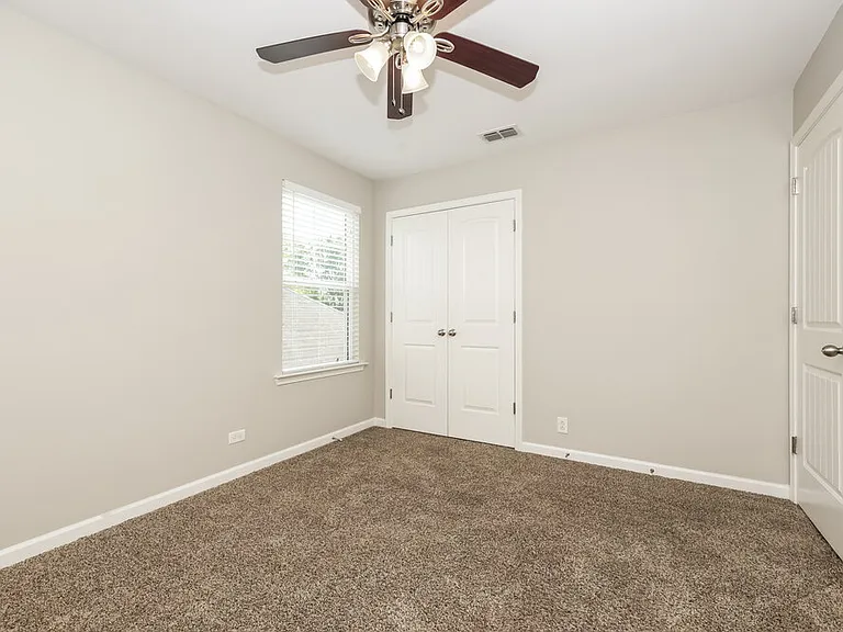 2627 Salem Glen Xing — Photo 14