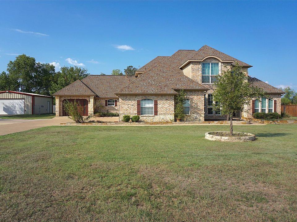 1st image of 510 N Hardeman Cir