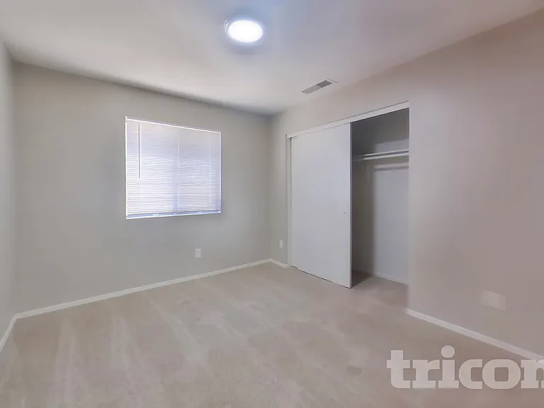8520 W Sonora St — Photo 14