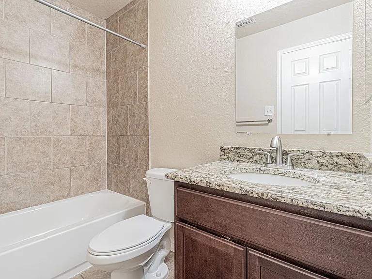 4919 Appleseed Ct — Photo 11