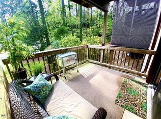 537 Pine Ridge Pl, Raleigh, NC 27609