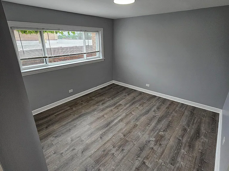 6915 Cermak Rd #7 — Photo 7