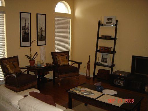 2nd image of 3935 Newport Way #95D3