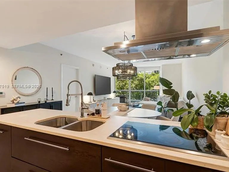 495 Brickell Ave #409 — Photo 6