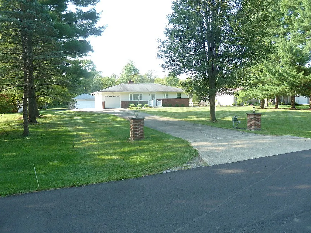 8314 Beech Ave photo 1